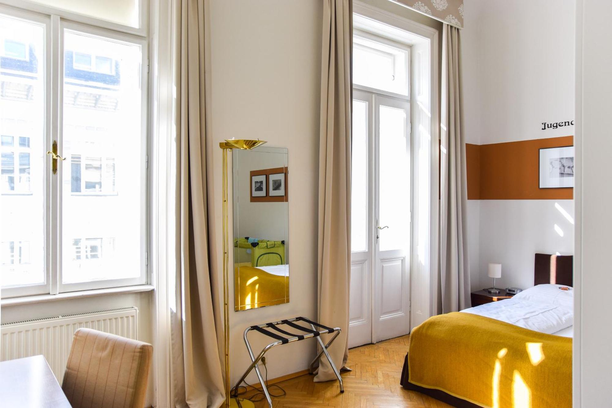 Pension Riedl Wien Rum bild