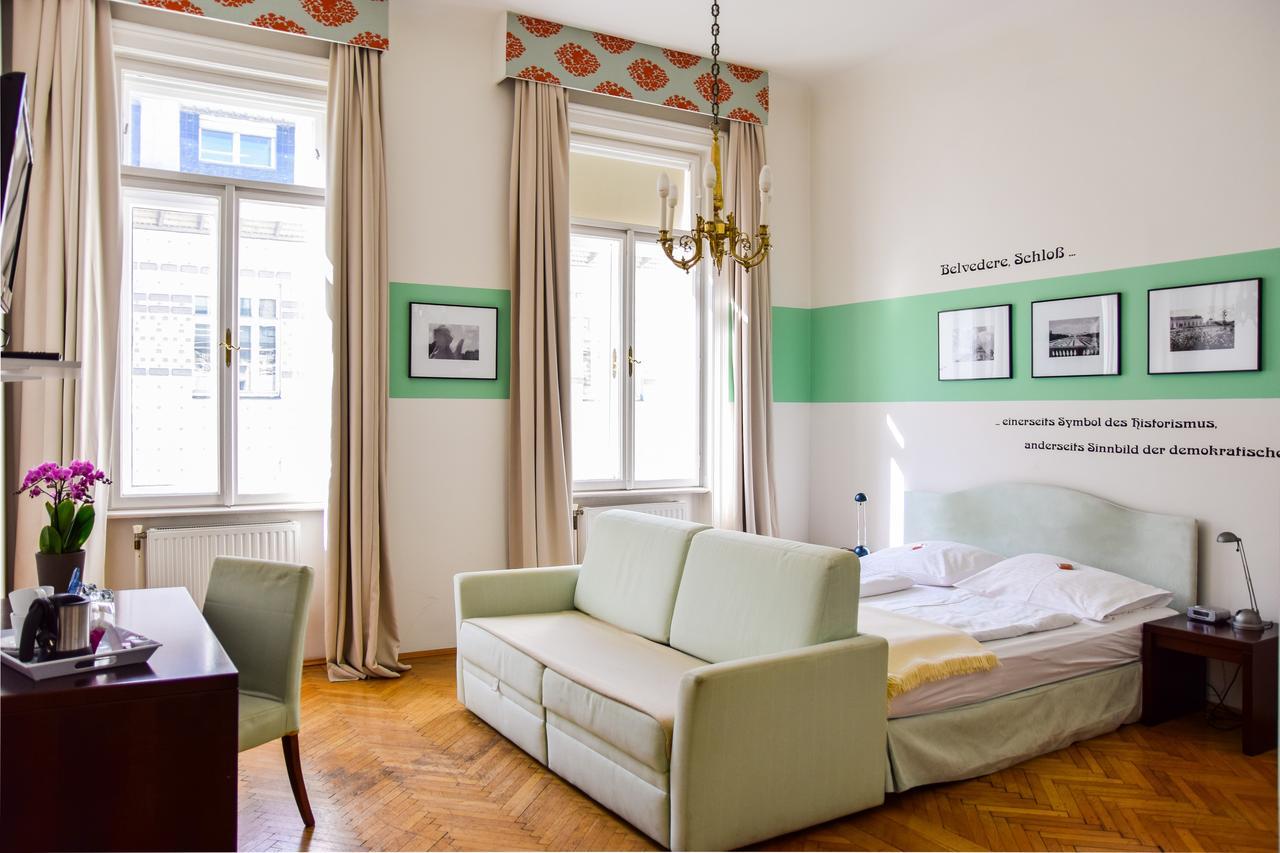 Pension Riedl Wien Exteriör bild
