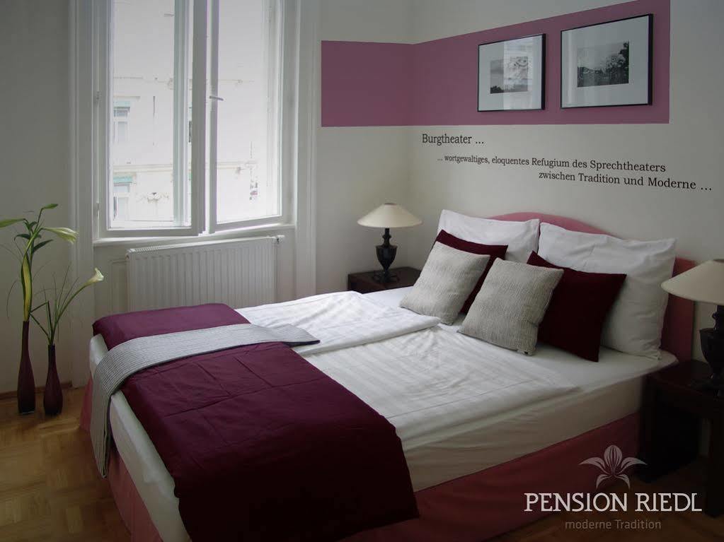 Pension Riedl Wien Exteriör bild